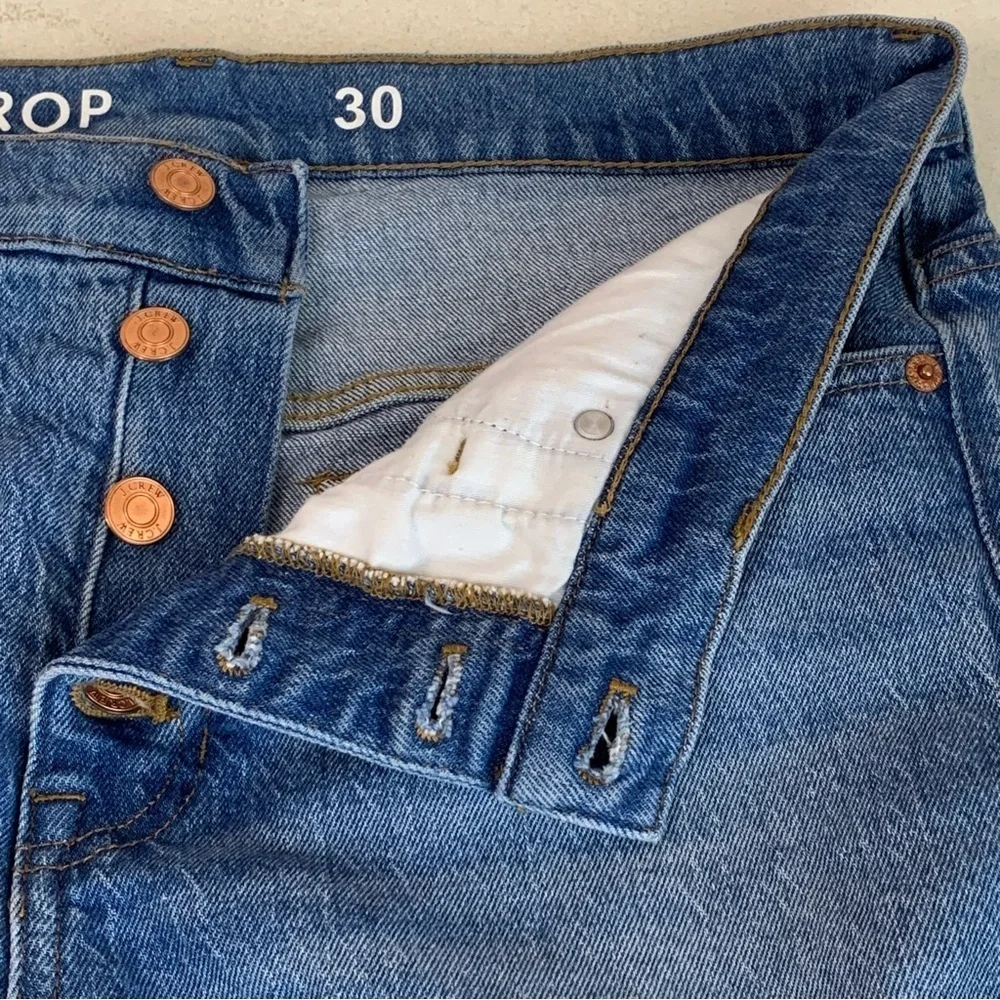 J. Crew Billie Demi Boot Crop Jeans‎ Womens 30 Distressed Medium Blue button fly